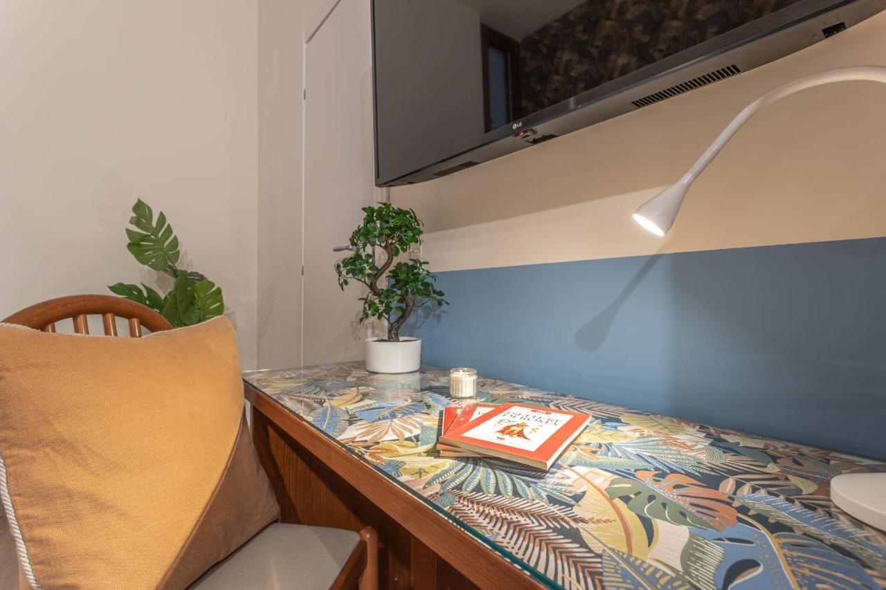 Vittoria Garden Suites Roma Exterior foto